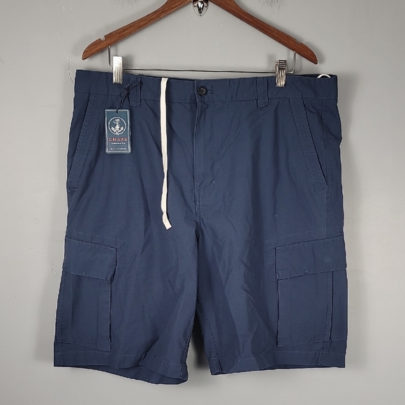 Chaps Men's NEW Navy Blue Cargo Shorts Relaxed Fit - Picture 2 of 8